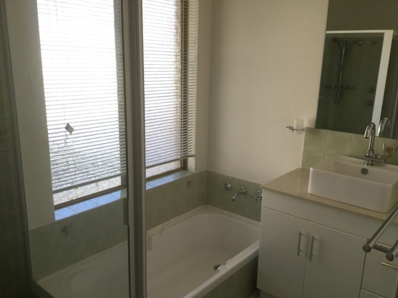 17 Porpoise Court, Coogee WA 6166