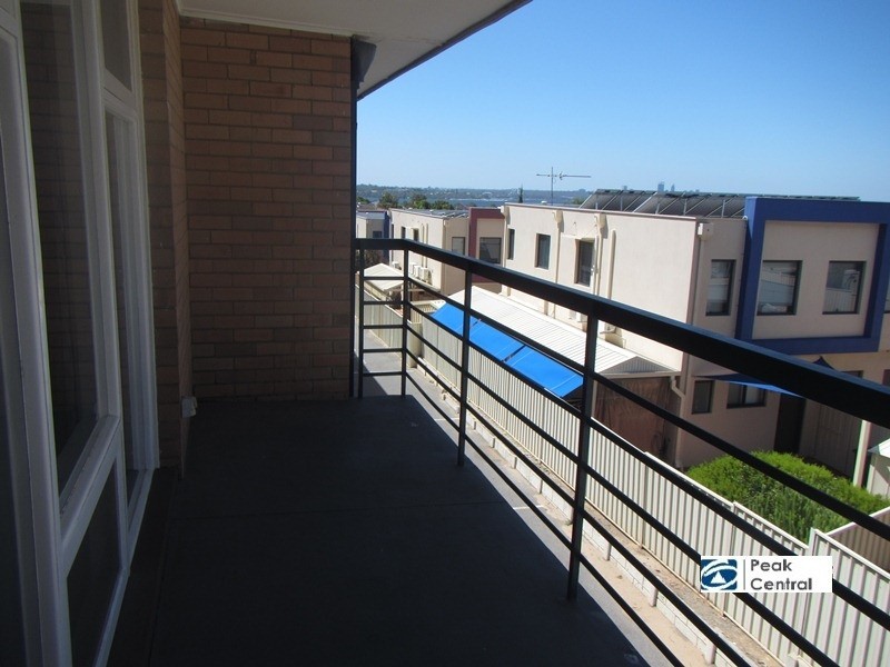 9/ 442 Canning Highway, Attadale WA 6156