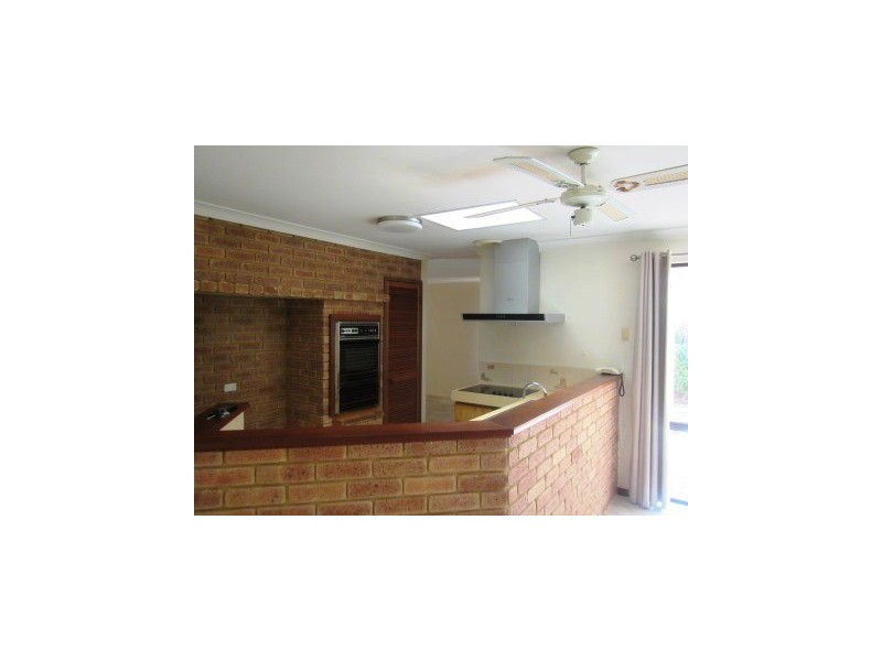 15 Sylvana Way, Willetton WA 6155