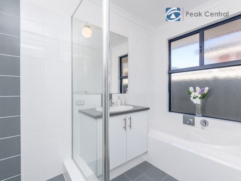 47 Princeton Circuit, Aubin Grove WA 6164
