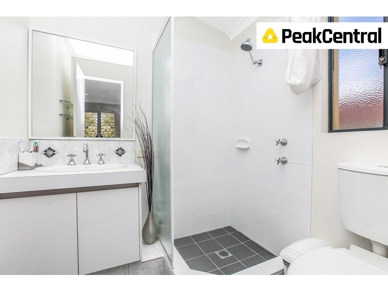 42 Birkett Avenue, Beeliar WA 6164