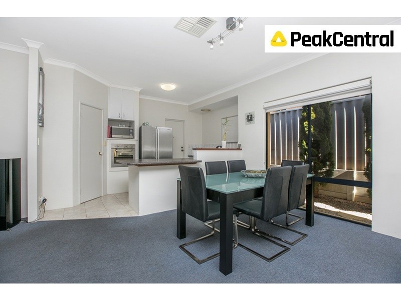 42 Birkett Avenue, Beeliar WA 6164