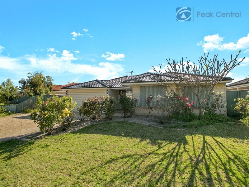 64 Folland Parade, Atwell WA 6164