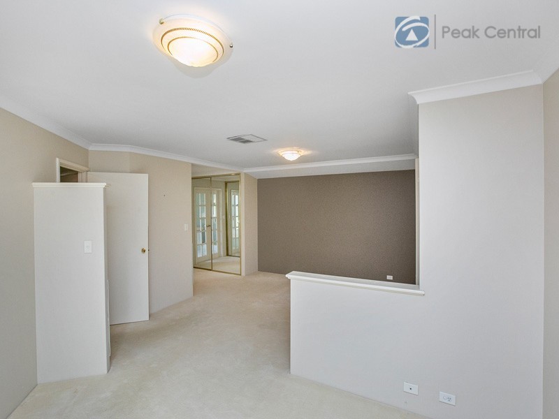 64 Folland Parade, Atwell WA 6164