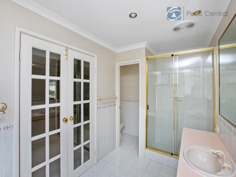 64 Folland Parade, Atwell WA 6164