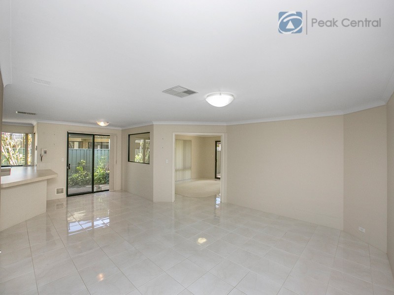 64 Folland Parade, Atwell WA 6164