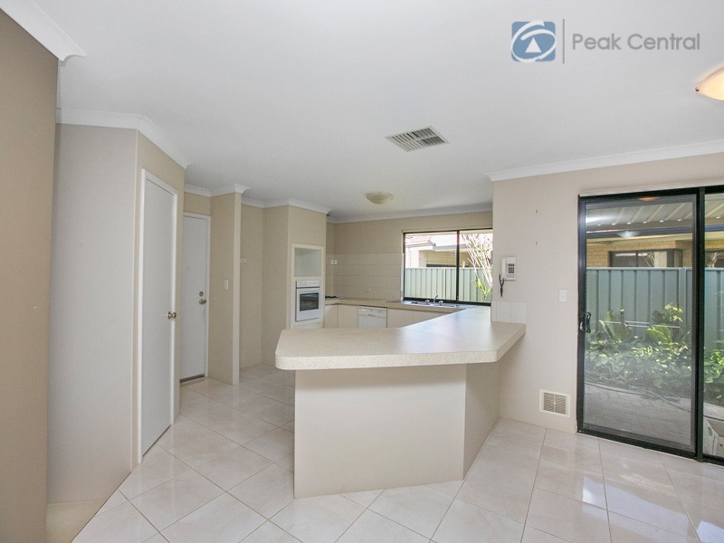 64 Folland Parade, Atwell WA 6164