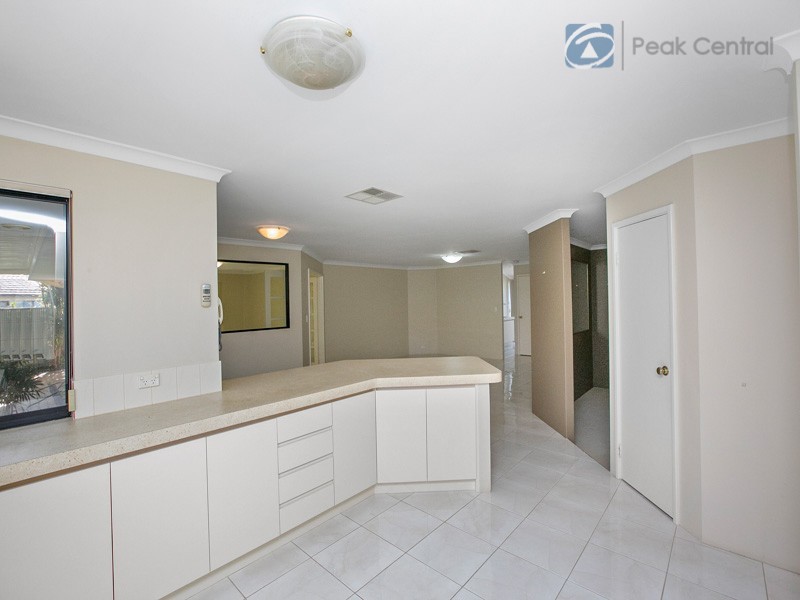 64 Folland Parade, Atwell WA 6164