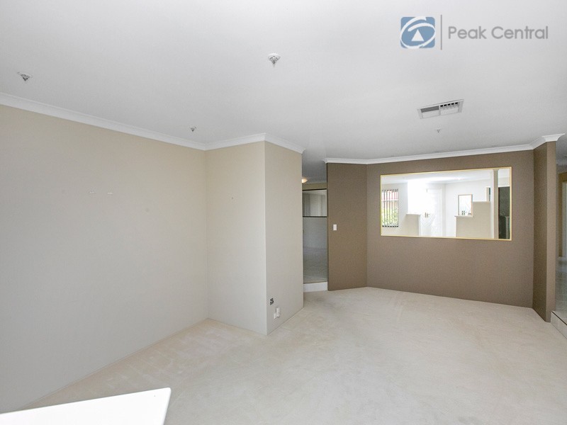 64 Folland Parade, Atwell WA 6164