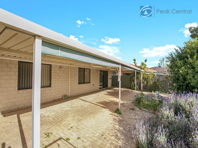 64 Folland Parade, Atwell WA 6164