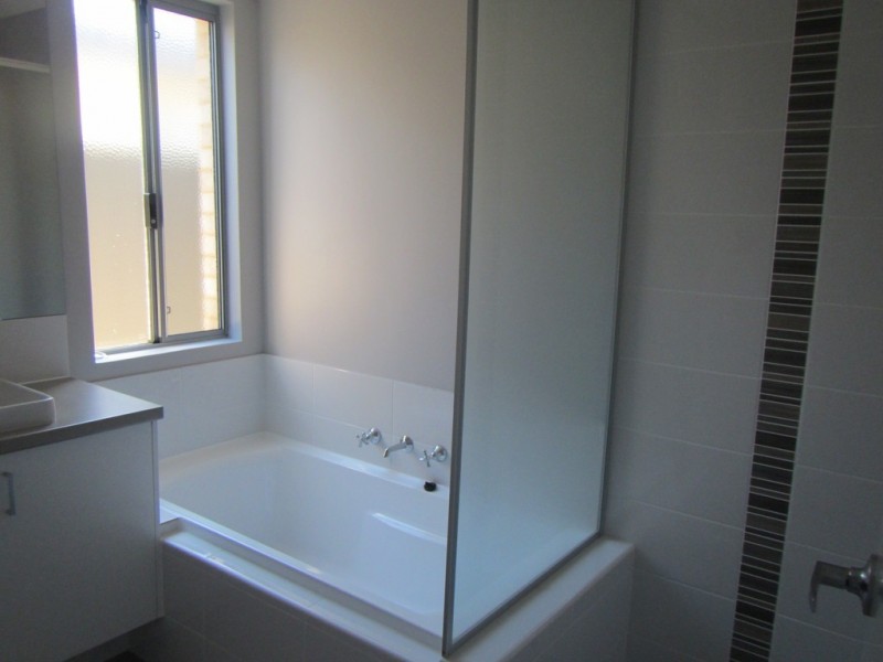 52 Sunstone Blvd, Banjup WA 6164