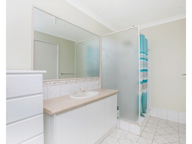 8 Oxburgh Link, Success WA 6164