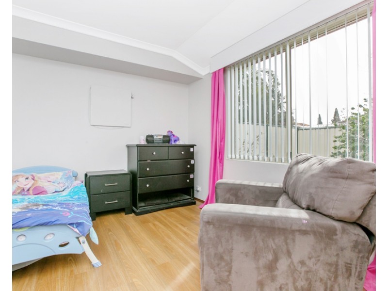 8 Oxburgh Link, Success WA 6164
