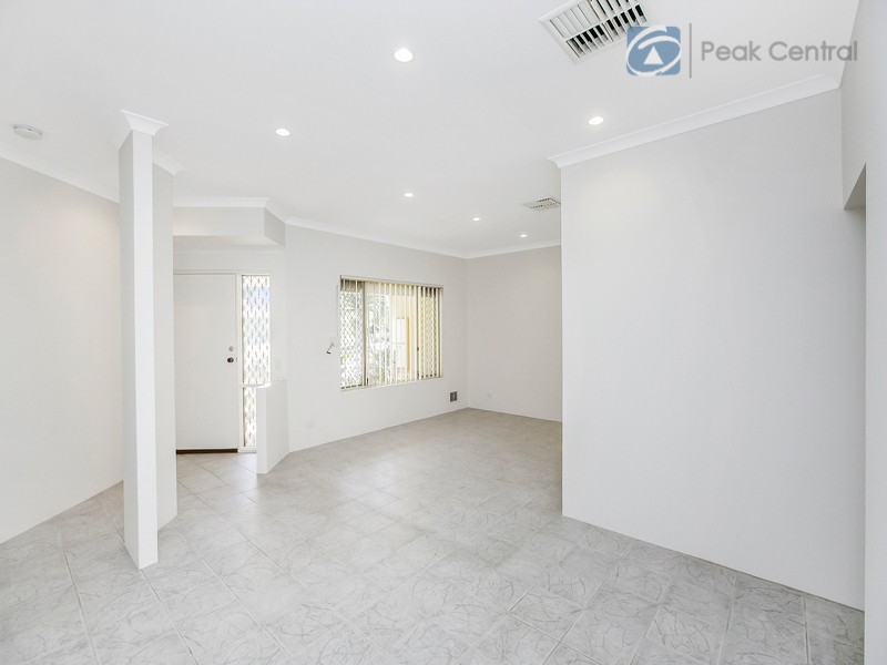 31 Folland Parade, Atwell WA 6164