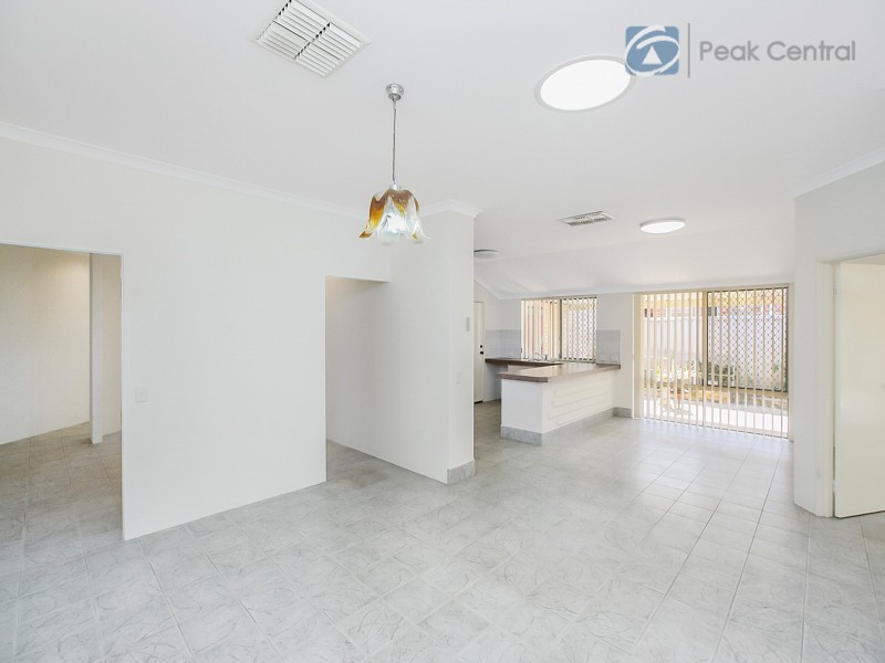 31 Folland Parade, Atwell WA 6164