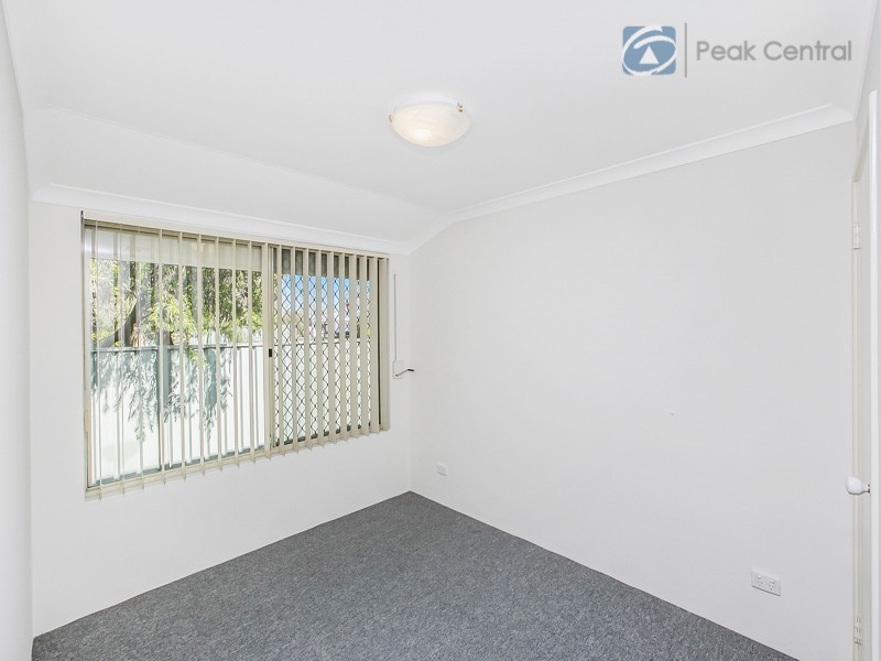 31 Folland Parade, Atwell WA 6164