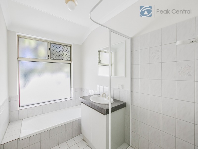 31 Folland Parade, Atwell WA 6164