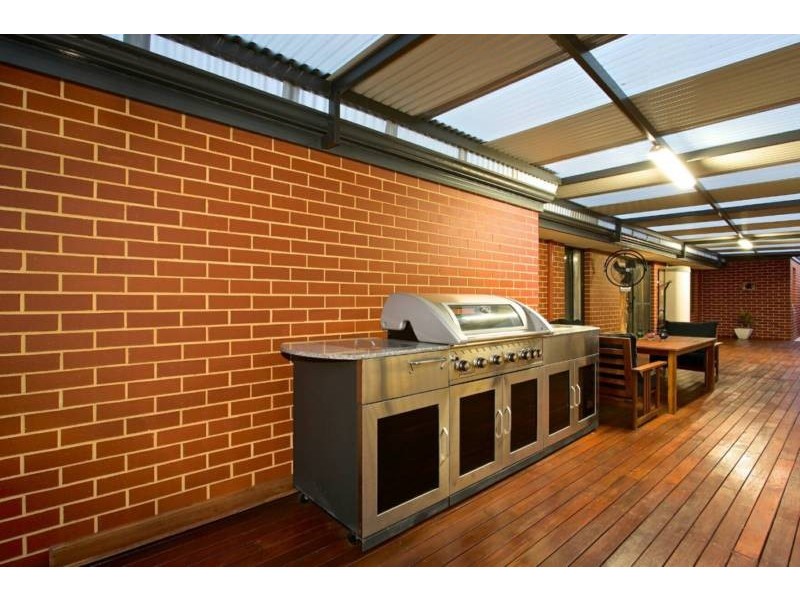 16 Teocote Crescent, Aubin Grove WA 6164