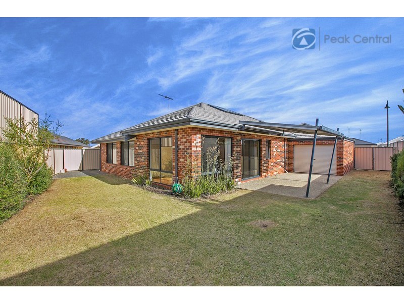 9 Spruce Terrace, Aubin Grove WA 6164
