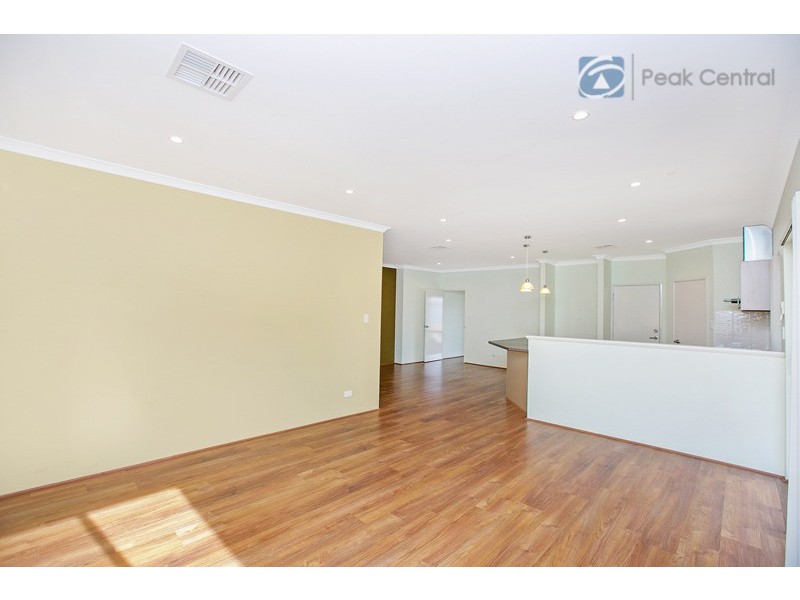 9 Spruce Terrace, Aubin Grove WA 6164