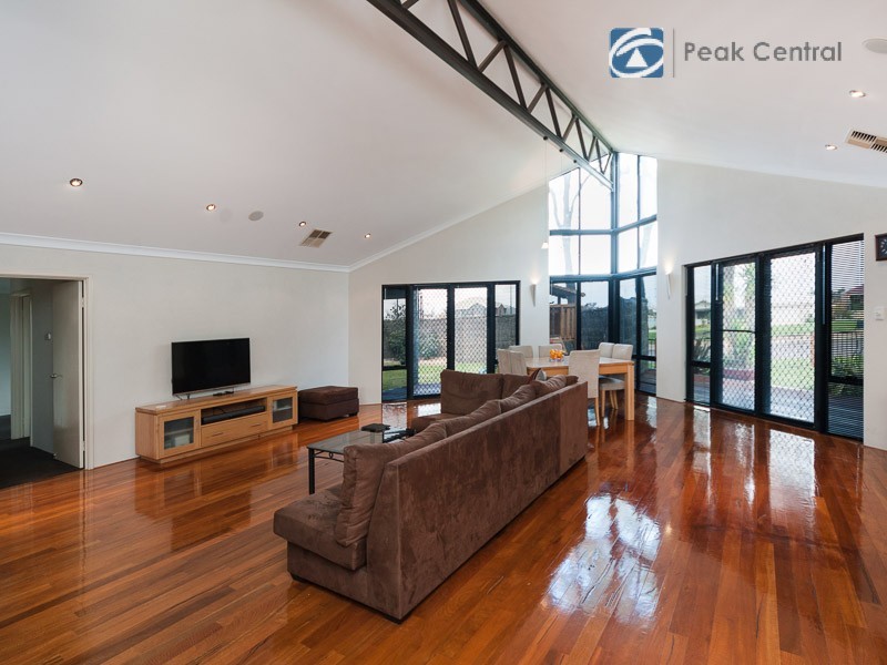 2 Kinship Way, Atwell WA 6164