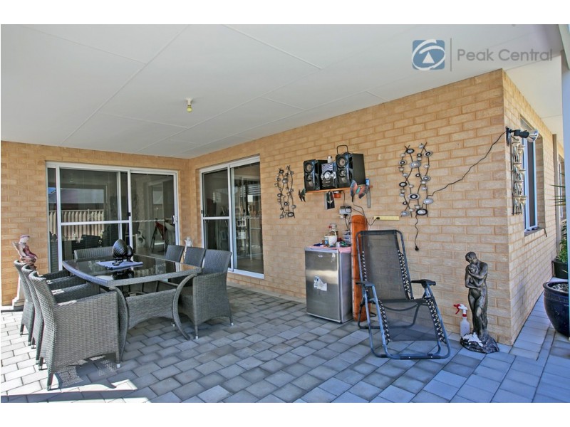 8 Blossom Chase, Aubin Grove WA 6164