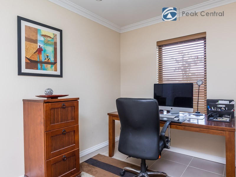 19 Kinloch Pass, Aubin Grove WA 6164