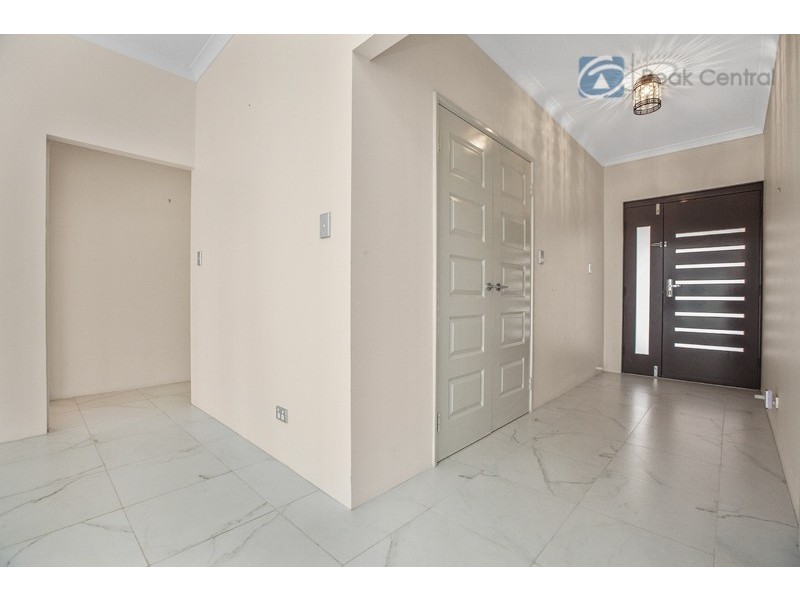 36 Davenport Approach, Wandi WA 6167