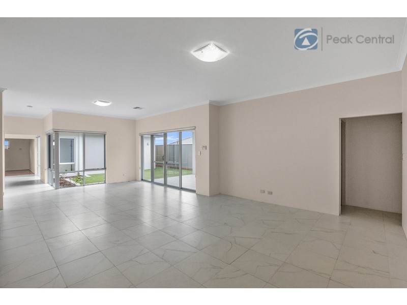 36 Davenport Approach, Wandi WA 6167