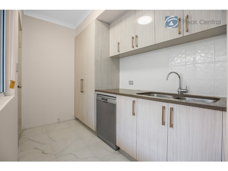 36 Davenport Approach, Wandi WA 6167