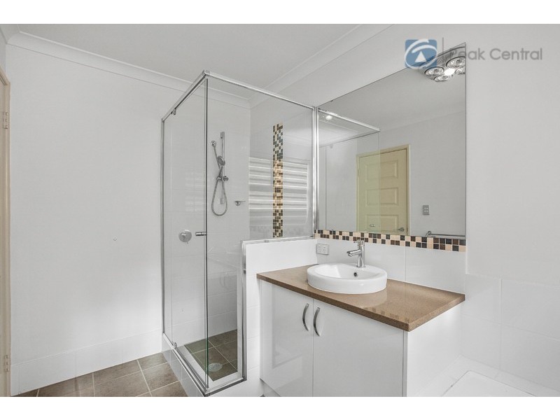 36 Davenport Approach, Wandi WA 6167