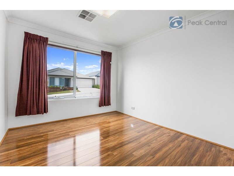 36 Davenport Approach, Wandi WA 6167