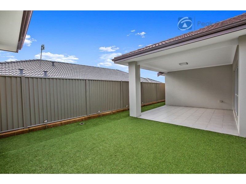 36 Davenport Approach, Wandi WA 6167
