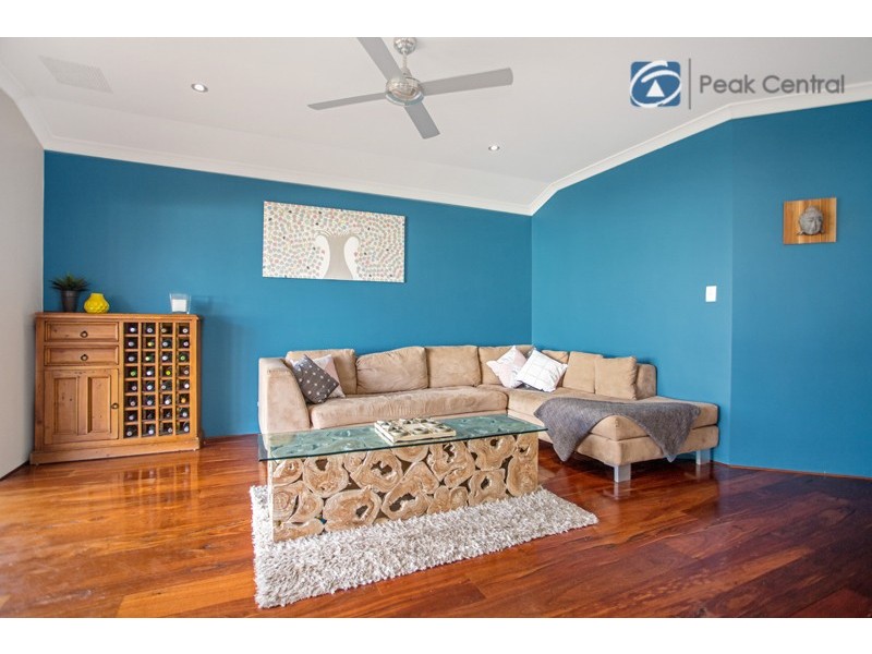 13 Gadsden Terrace, Success WA 6164