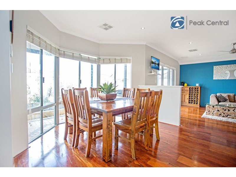 13 Gadsden Terrace, Success WA 6164