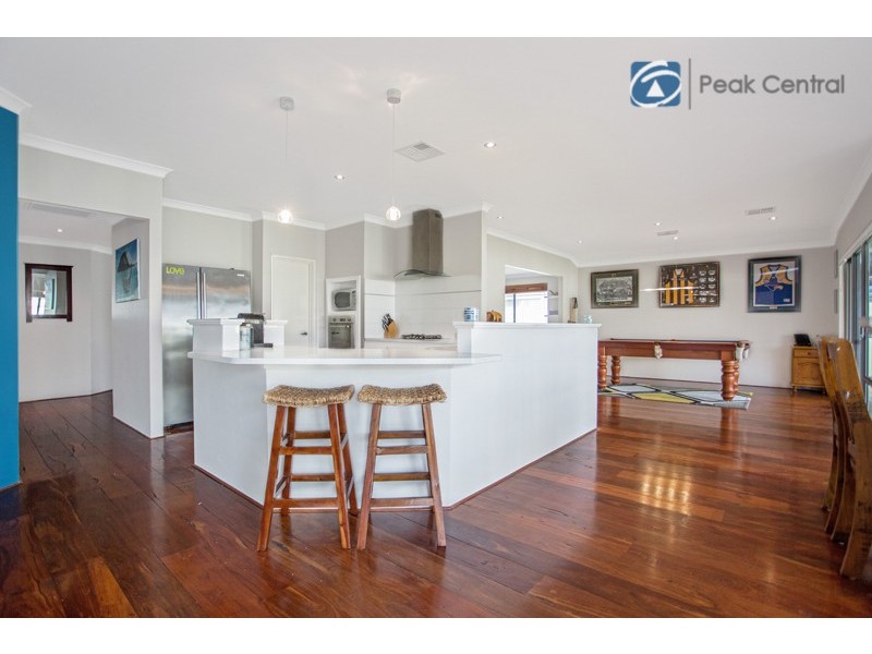 13 Gadsden Terrace, Success WA 6164