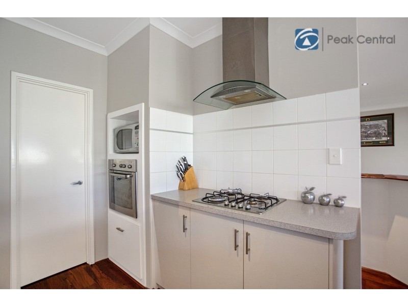 13 Gadsden Terrace, Success WA 6164