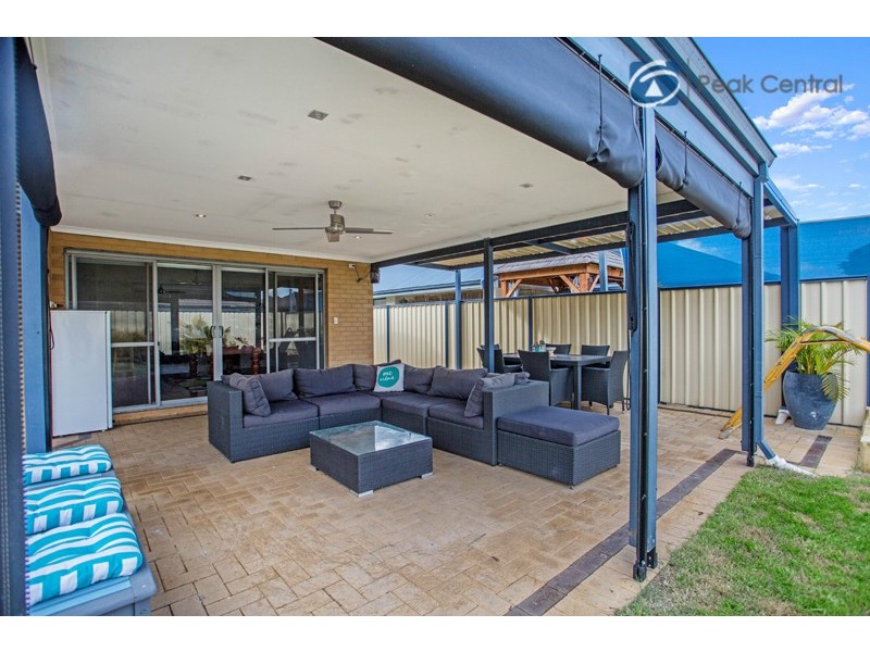 13 Gadsden Terrace, Success WA 6164