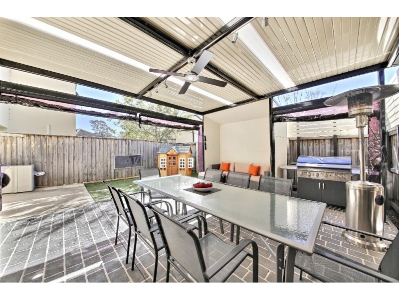 Macquarie Fields NSW 2564