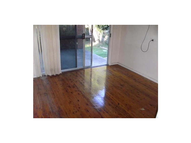 20 Saywell Road, Macquarie Fields NSW 2564