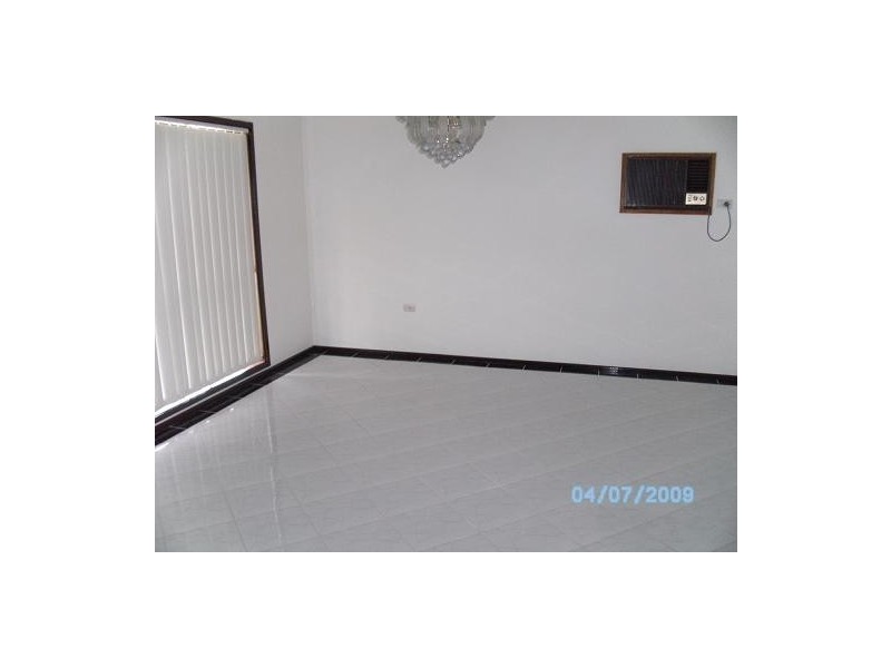 143 Harrow Road, Glenfield NSW 2167