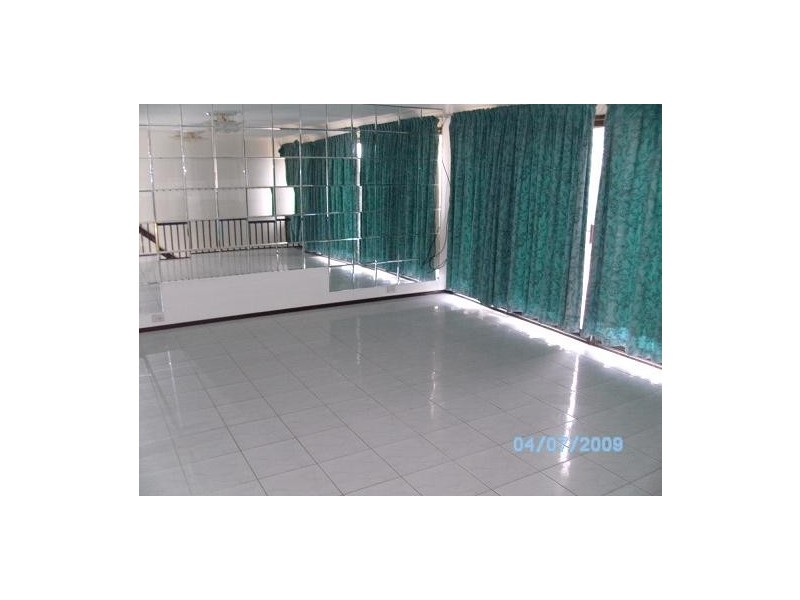 143 Harrow Road, Glenfield NSW 2167