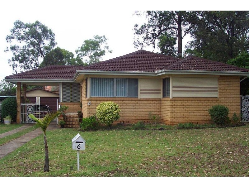 6 Sackville Street, Ingleburn NSW 2565