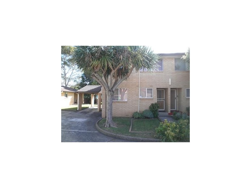 11/10 Atchison Road, Macquarie Fields NSW 2564