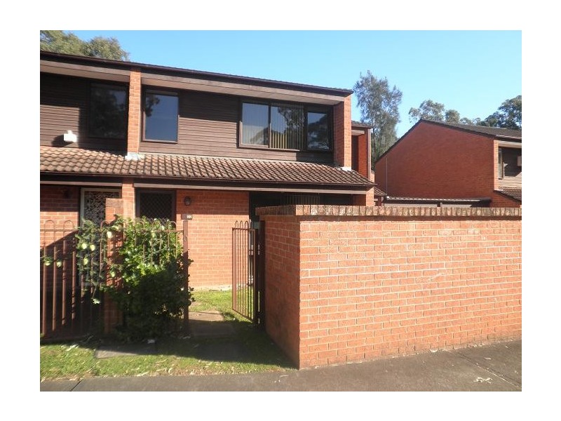 10/15-19 Fourth Avenue, Macquarie Fields NSW 2564