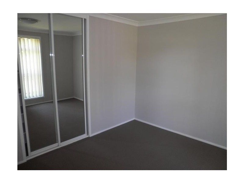 52 Harrow Road, Glenfield NSW 2167