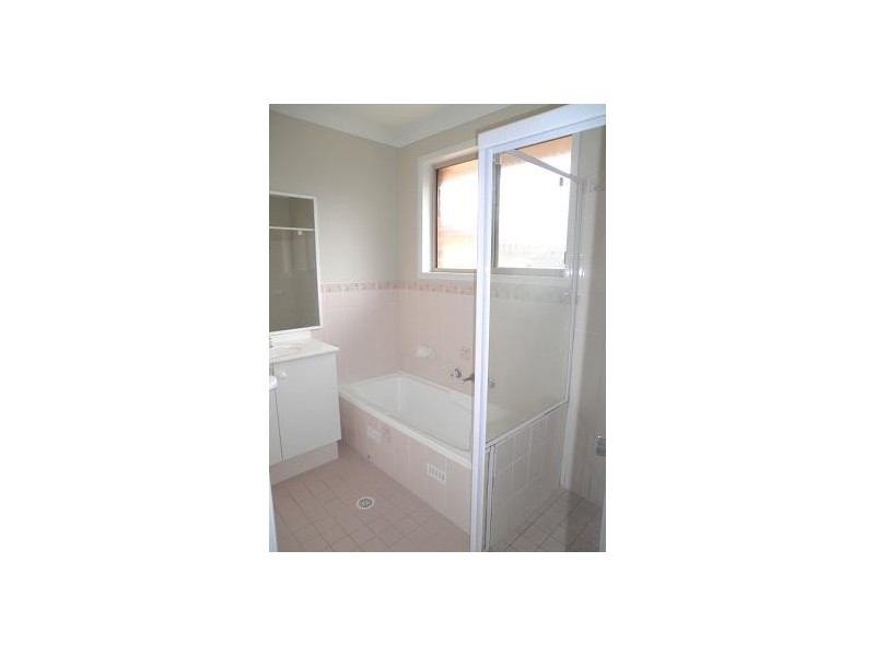 22 Buttercup Street, Macquarie Fields NSW 2564