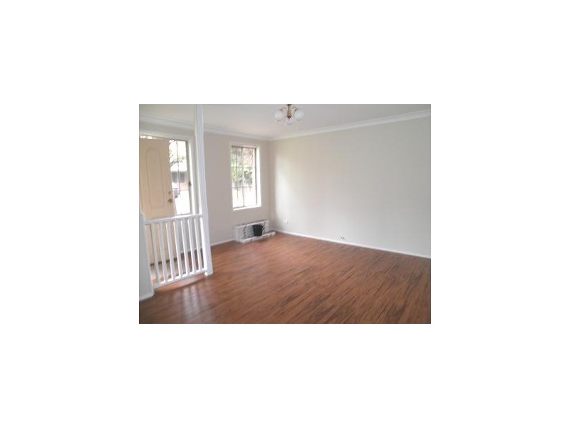 22 Buttercup Street, Macquarie Fields NSW 2564