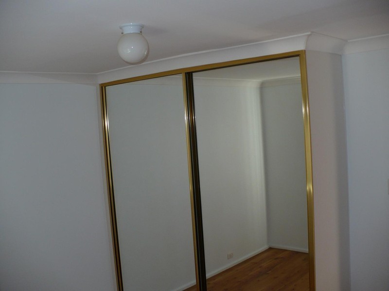 16 Clover Place, Macquarie Fields NSW 2564