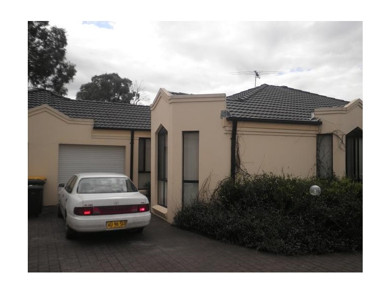 14/124-128 Saywell Road, Macquarie Fields NSW 2564